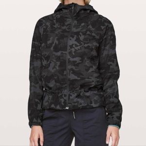 Lululemon Women's Pack It Up Jacket Incognito Camo Multi Grey Size 8